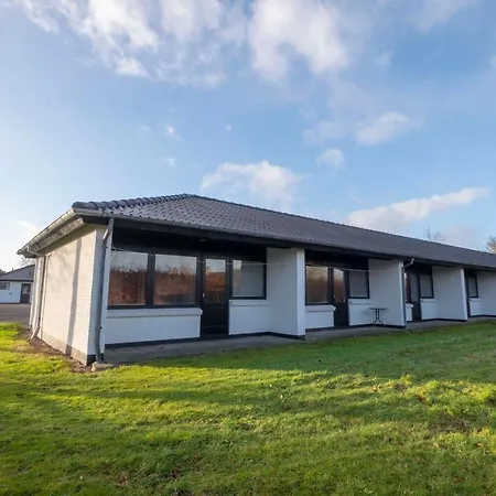 Feriehuset Brons Отель типа 