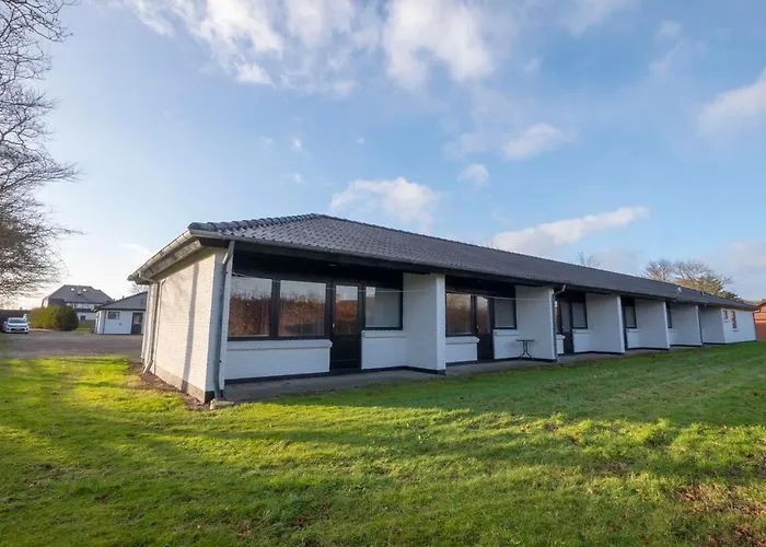 Feriehuset Brons Bed and breakfast